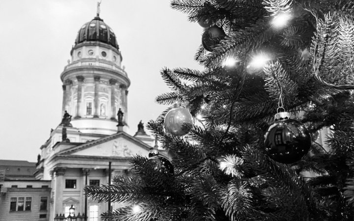 Adventsblog Weihnachtsbaum am Gendarmenmarkt Teaser