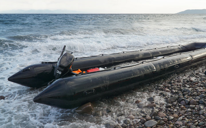 Gestrandetes Flüchtlingsboot